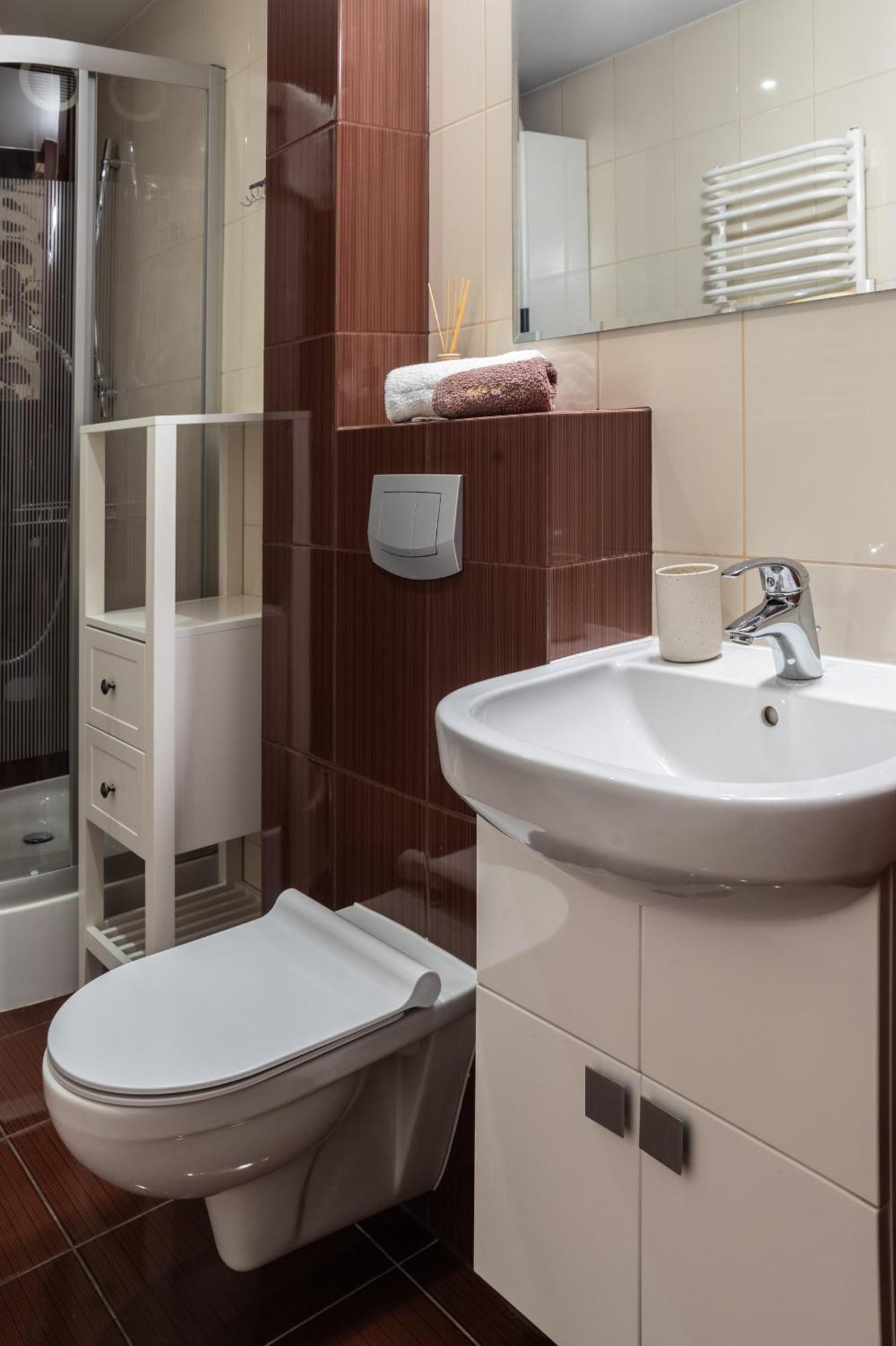 Aparthotel City Center Apartments Krynica Zdroj Exterior foto